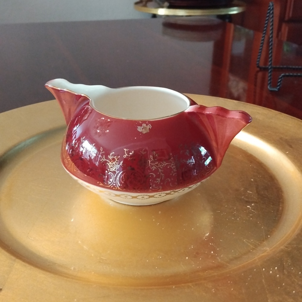 Vtg french saxon gravy boat